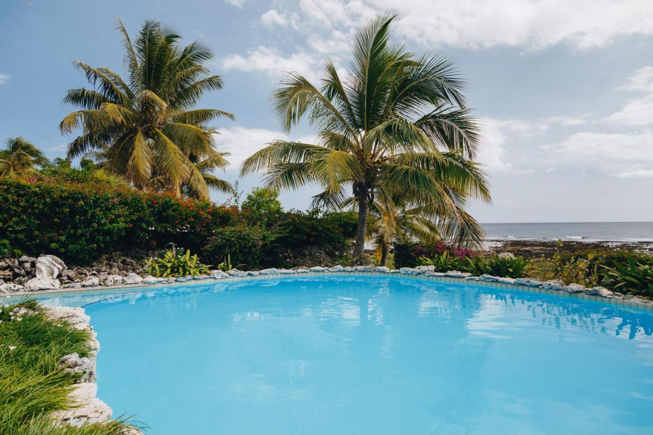White Grass Ocean Resort & Spa Iuiak Экстерьер фото